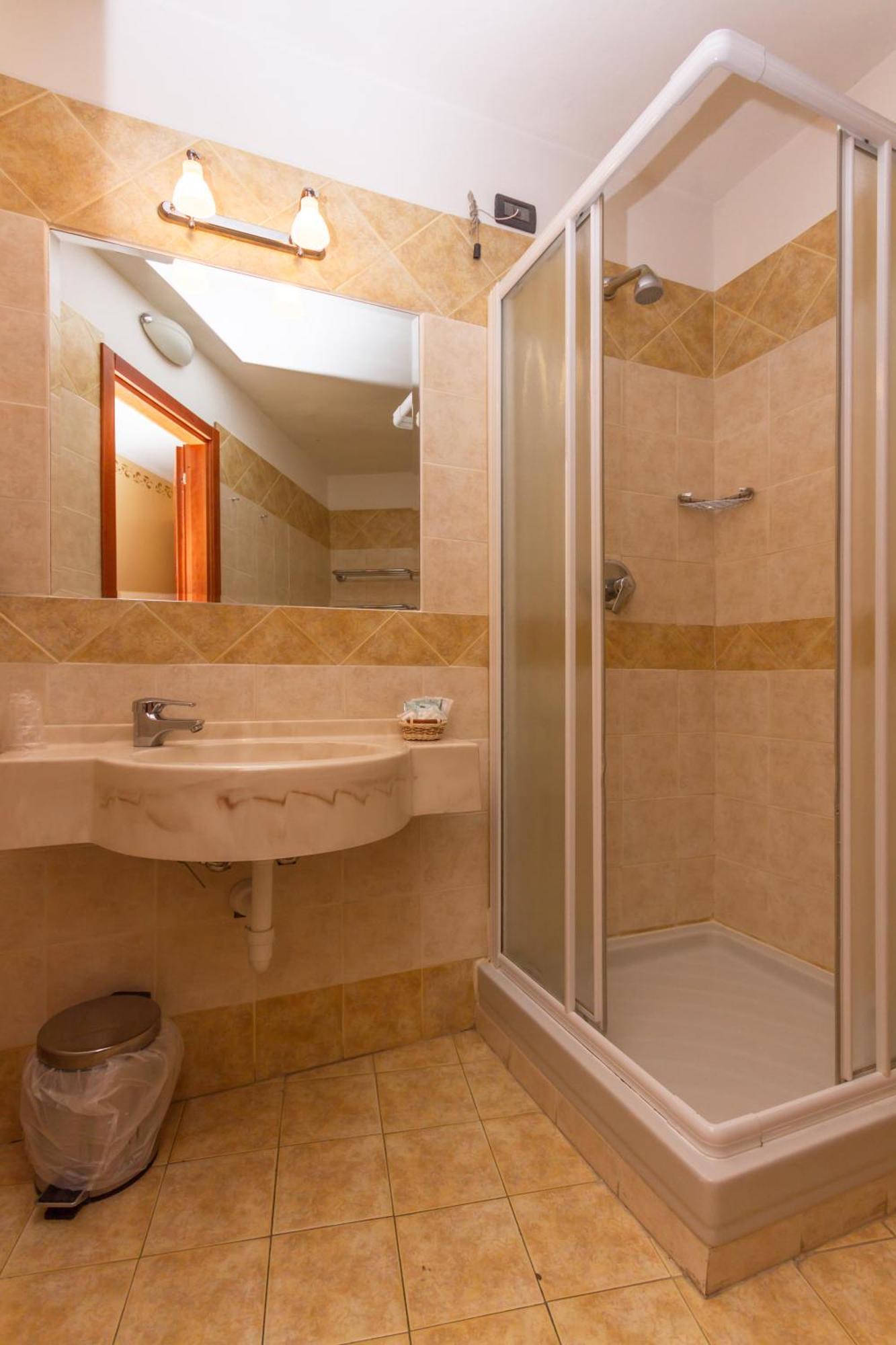 Relais Des Alpes Hotel Oulx Kamer foto